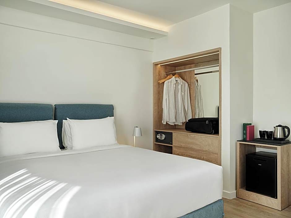 NLH Mati Seafront - Neighborhood Lifestyle Hotels