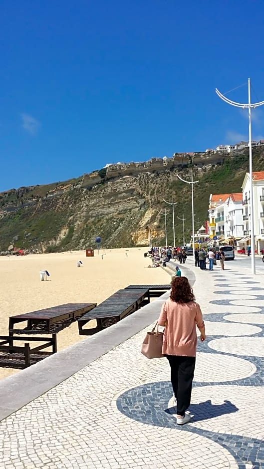 BB Silvercoast Casa das Flores