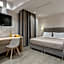 PIRAEUS DREAM CITY HOTEL