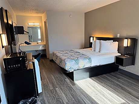 1 Full Bed | Mobility Access Tub, Nsmk