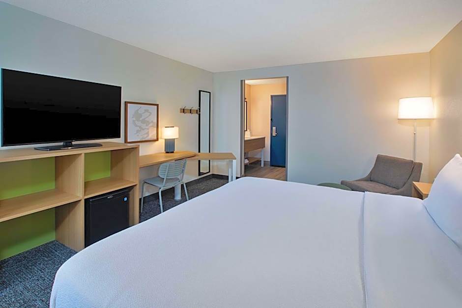 Spark by Hilton Walker Grand Rapids North