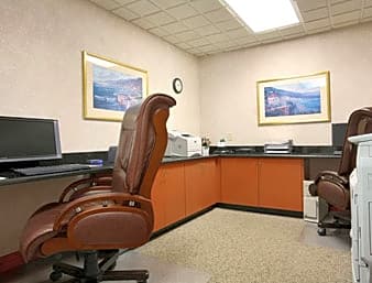 Wingate by Wyndham Chicago Schaumburg