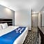Days Inn & Suites by Wyndham Horn Lake/Memphis Graceland