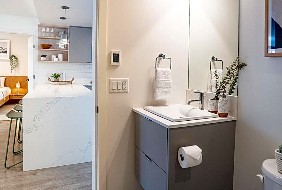 Adanac by Revelstoke Vacations