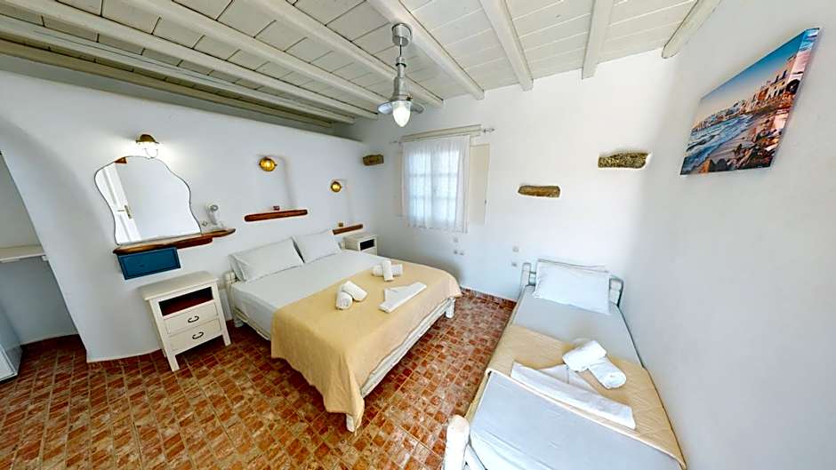 Alexandros Mykonos