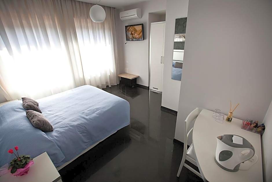 Heart of Rome Rooms