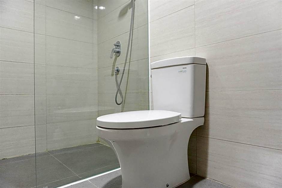 Well Design and Homey 1BR Ciputra International Apartment By Travelio