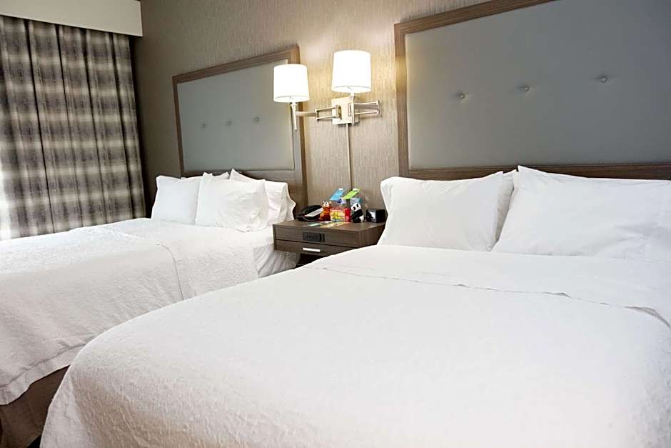 Hampton Inn By Hilton Toledo Oregon