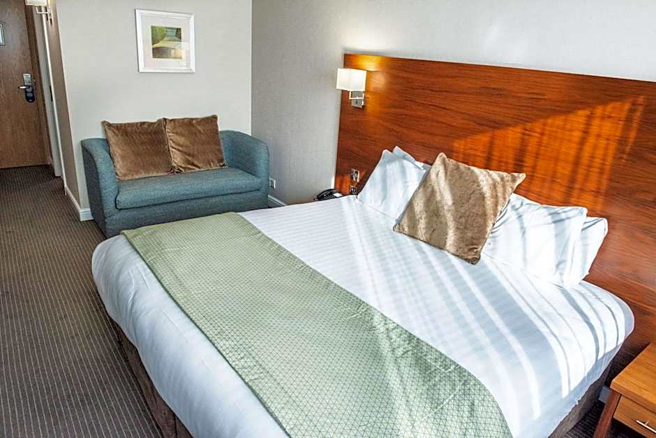 Holiday Inn Newcastle South by IHG