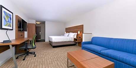 King Suite with Sofa Bed