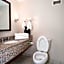 Bella Vista Hotel & Suites