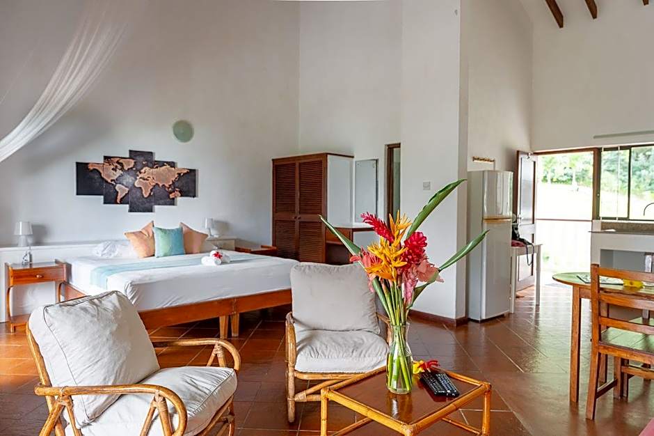 La Residence Villas & Studios