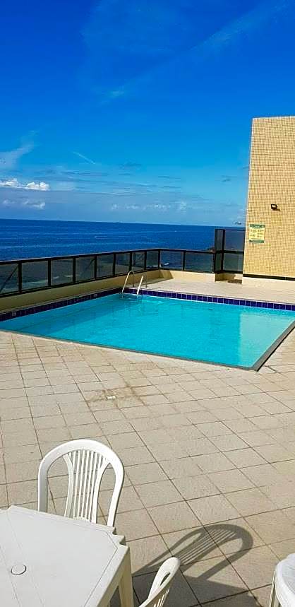 Farol Barra flat 412