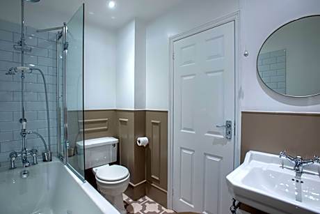 Superior Double Room with Side Sea View