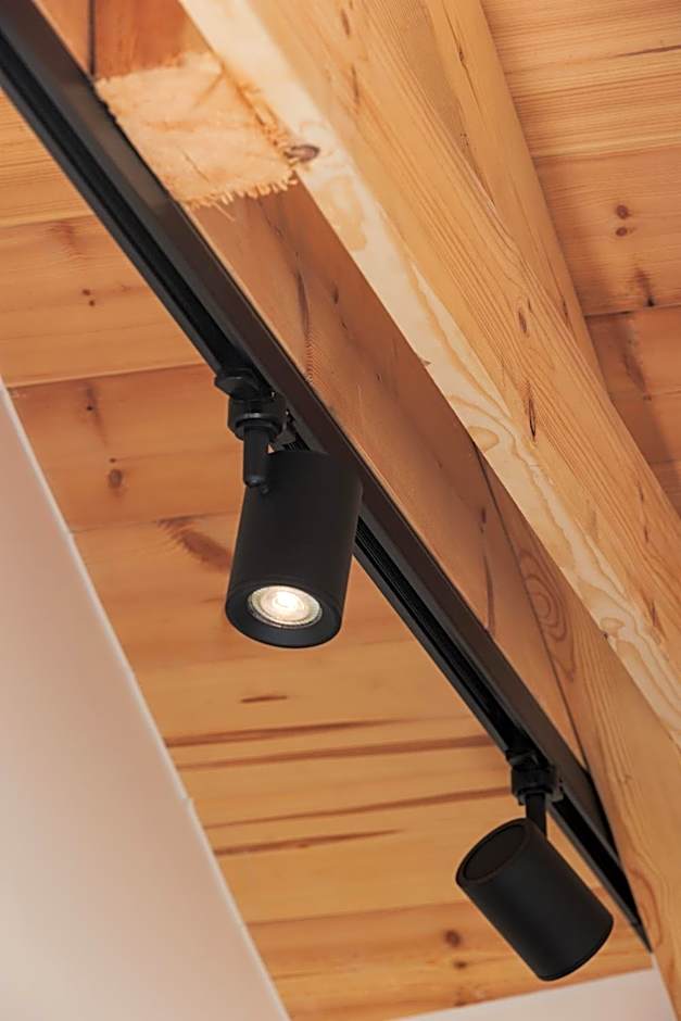 12 PYLES Living History