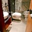Hotel Brooklyn Suites - Near Golden Temple