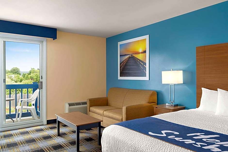 Days Inn by Wyndham Middletown/Newport Area