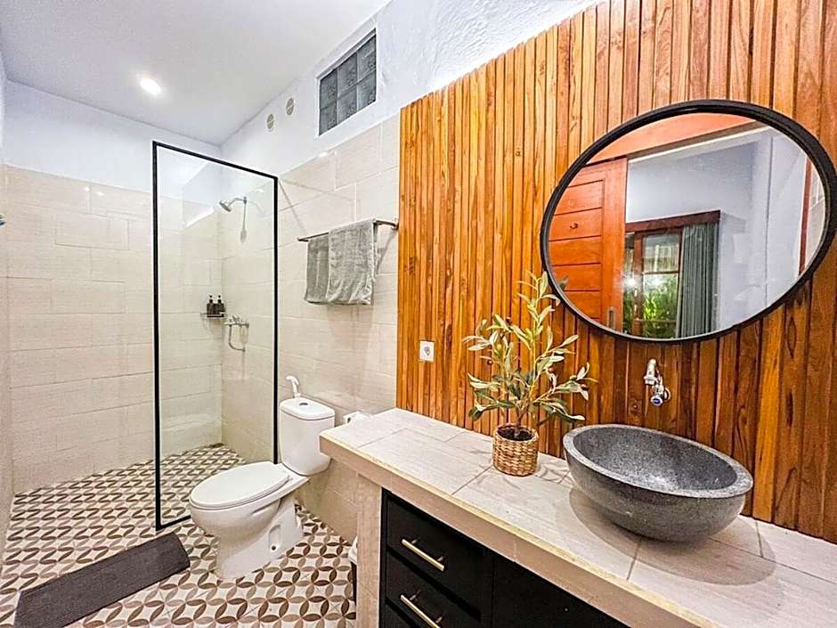 Island Boy Guesthouse I Prime Location In Canggu