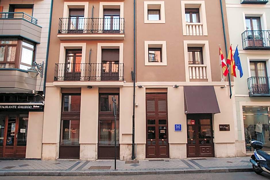 Hotel El Nogal