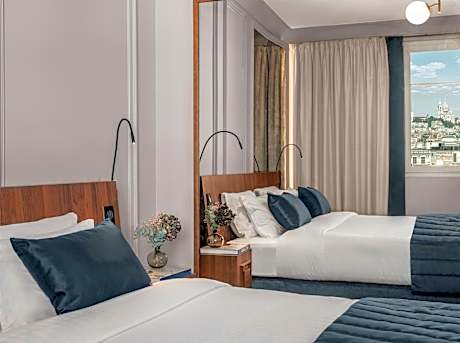 Alcove Room with Two Single Beds