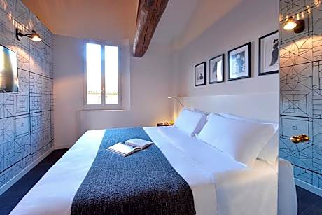 Luxury Apartment