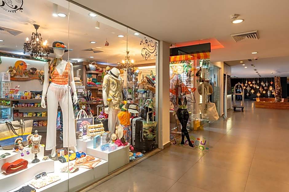 Riande Aeropuerto Hotel Casino