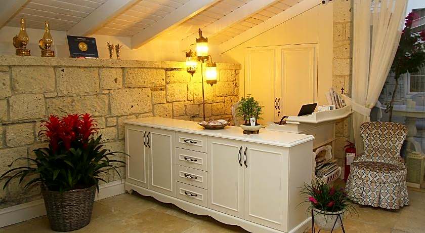 Salbakos Herakleia Boutique Hotel