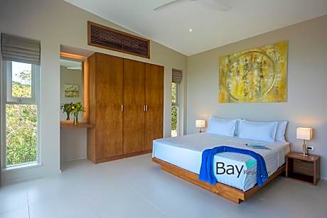 Bay Villa 3 Bedroom Flex