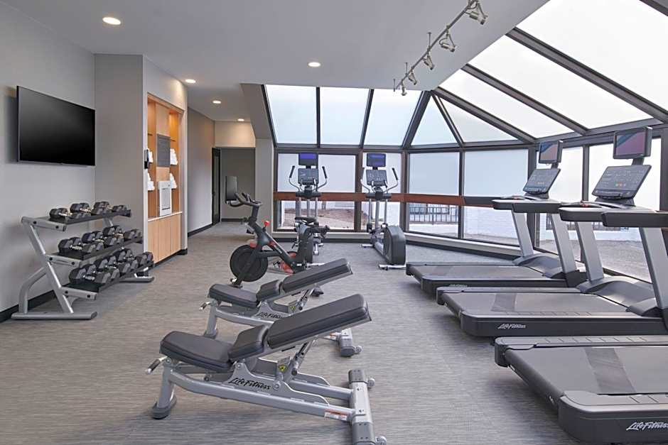 Courtyard By Marriott Detroit Livonia
