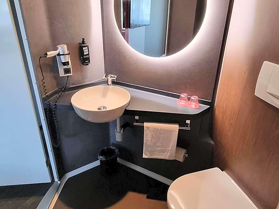 ibis Luebeck City
