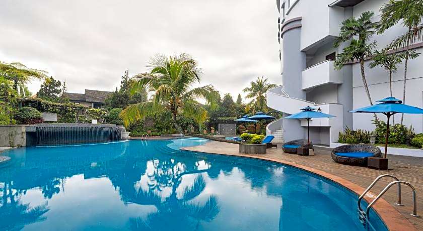 ARTOTEL Suites Aquila - Bandung