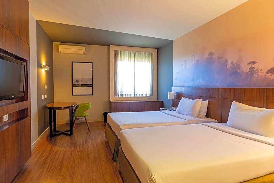 Hotel Cassino Tower Curitiba Aeroporto By Nacional Inn