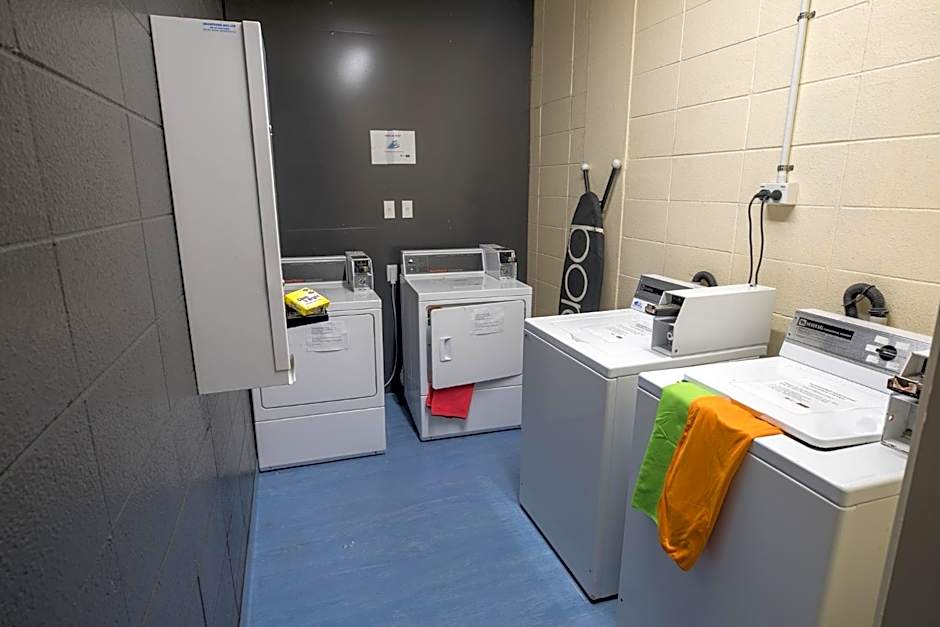 Rock Solid Backpackers Rotorua