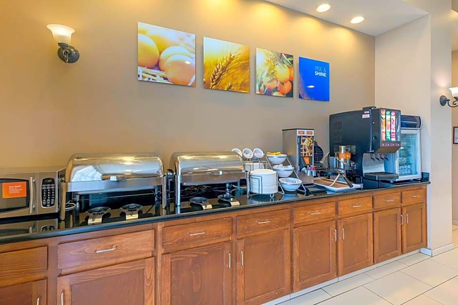 Comfort Suites Barstow near I-15