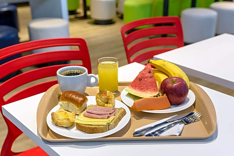 Ibis Budget Curitiba Aeroporto