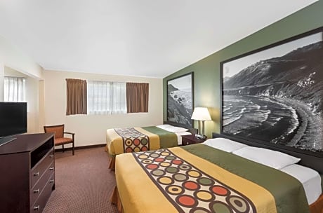 2 Queen Beds Non-Smoking