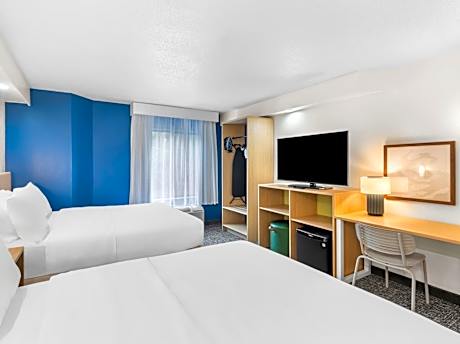 Queen Room with Two Queen Beds