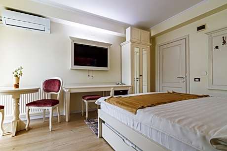 Double Room with Extra Bed