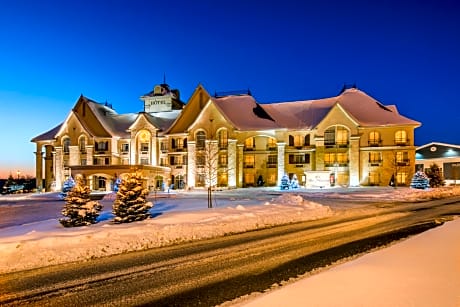 Le St-Martin Bromont Hotel & Suites