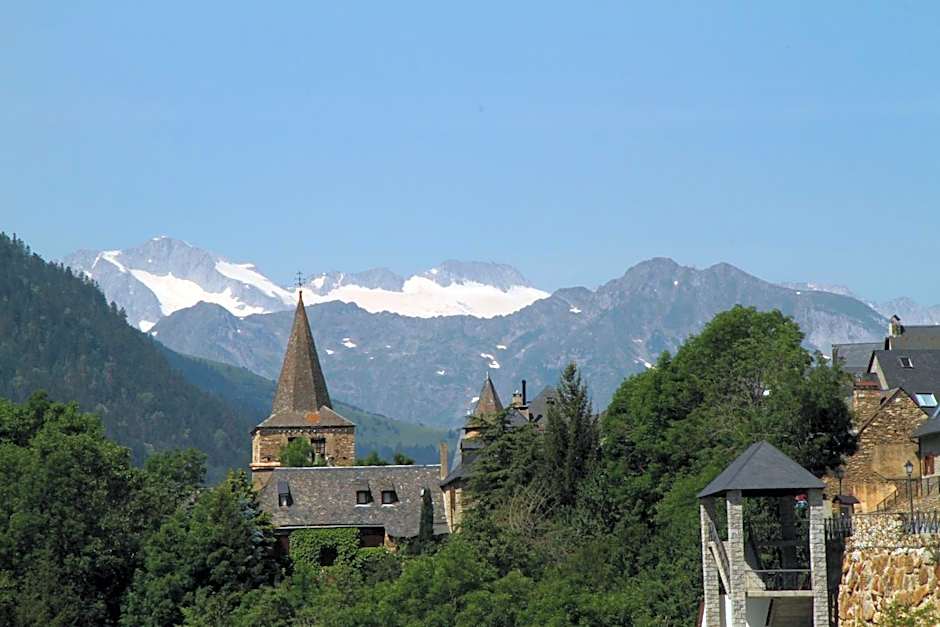 Apartamentos SNO Mont Romies Unhola