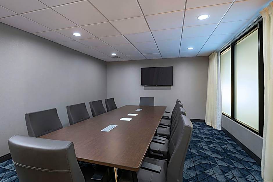 Courtyard by Marriott Austin The Domain Area