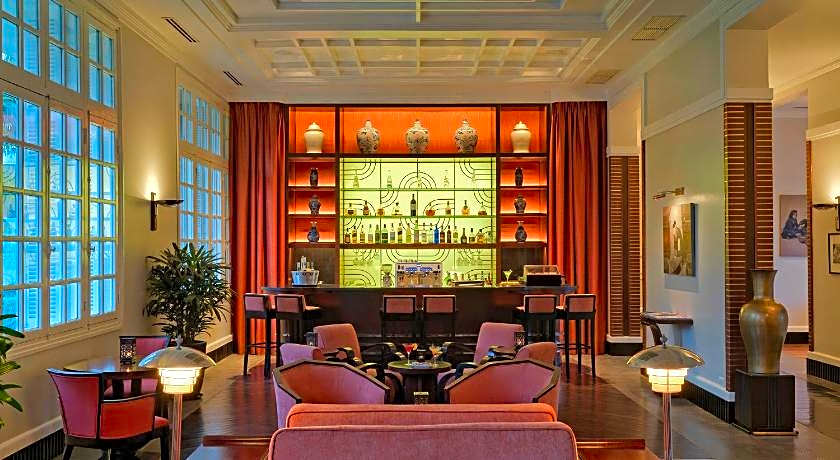 Azerai La Residence Hue