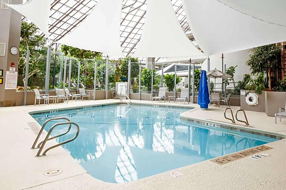 DoubleTree By Hilton Hotel Rochester