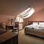 Paria Hotel