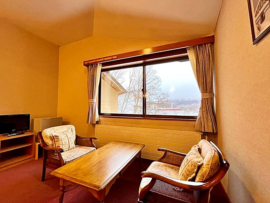 ペンション湖風 KOFU a lodging accommodation