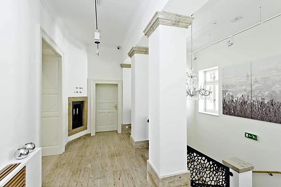 Adele Boutique Hotel