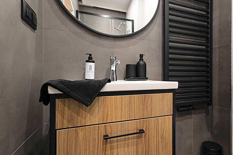 Klimatyczna Kamienica w Centrum Torunia - Garbary 12 by 2HomeRent