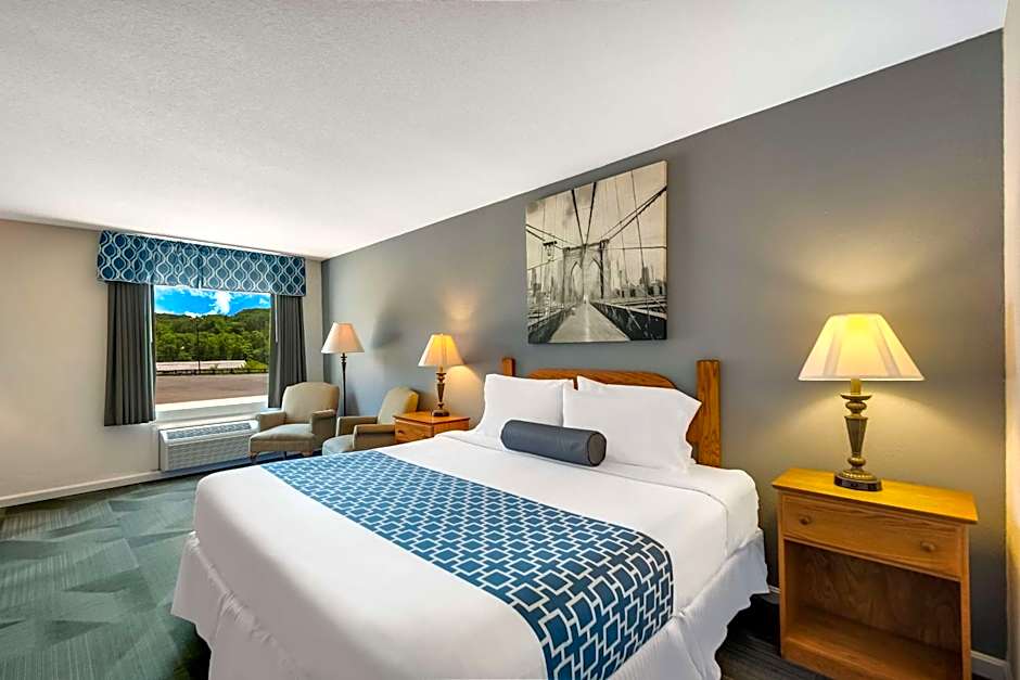 SureStay Plus Hotel by Best Western Berkeley Springs