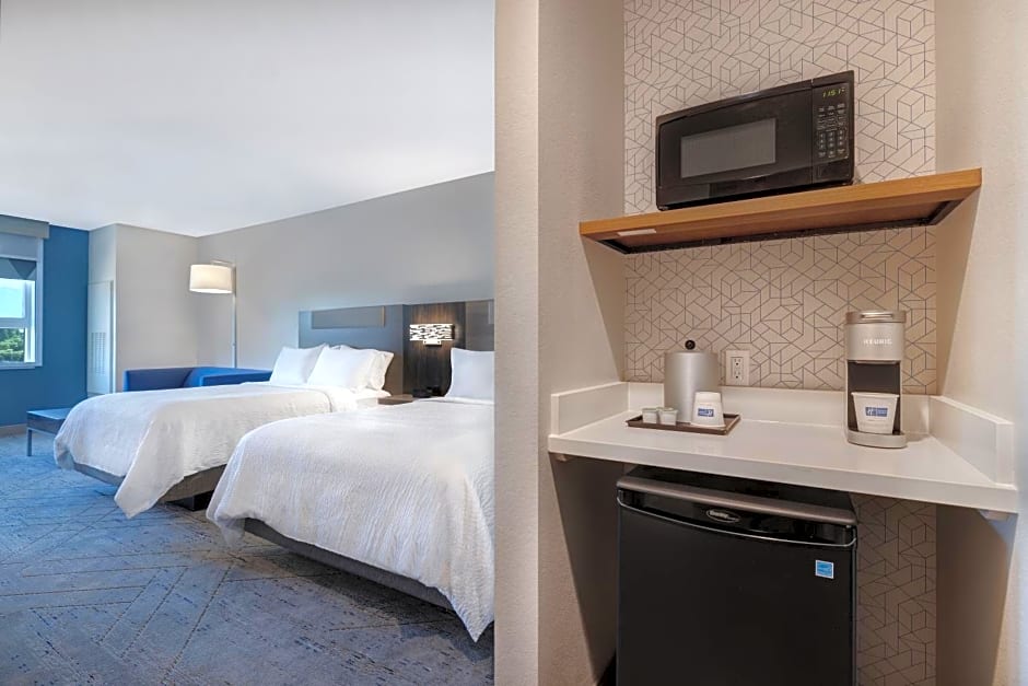 Holiday Inn Express & Suites Chino Hills, an IHG Hotel