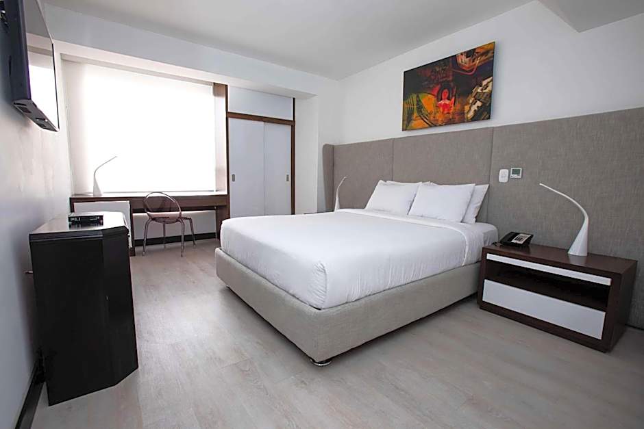 Radisson Hotel Decapolis Miraflores